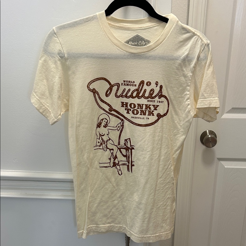 City Threads Cream Graphic Tee